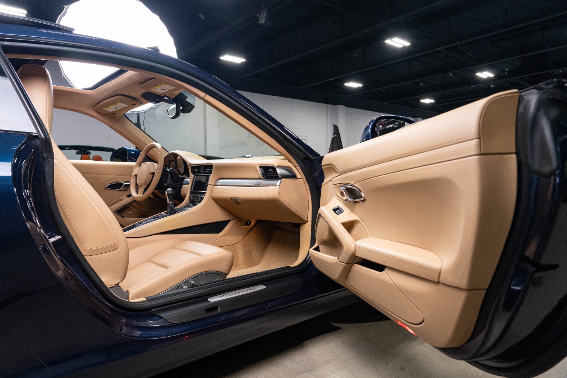 Used 2013 Porsche 911 Carrera image 59