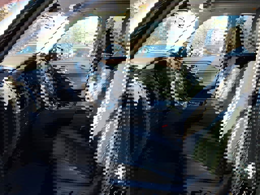 Certified 2023 Nissan Rogue SV w/ SV Premium Package image 11