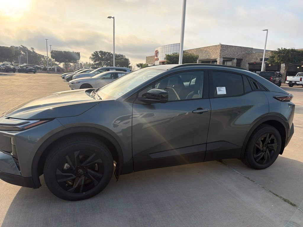 Used 2026 Toyota C-HR w/ Cold Weather Package AWD/4WD image 2
