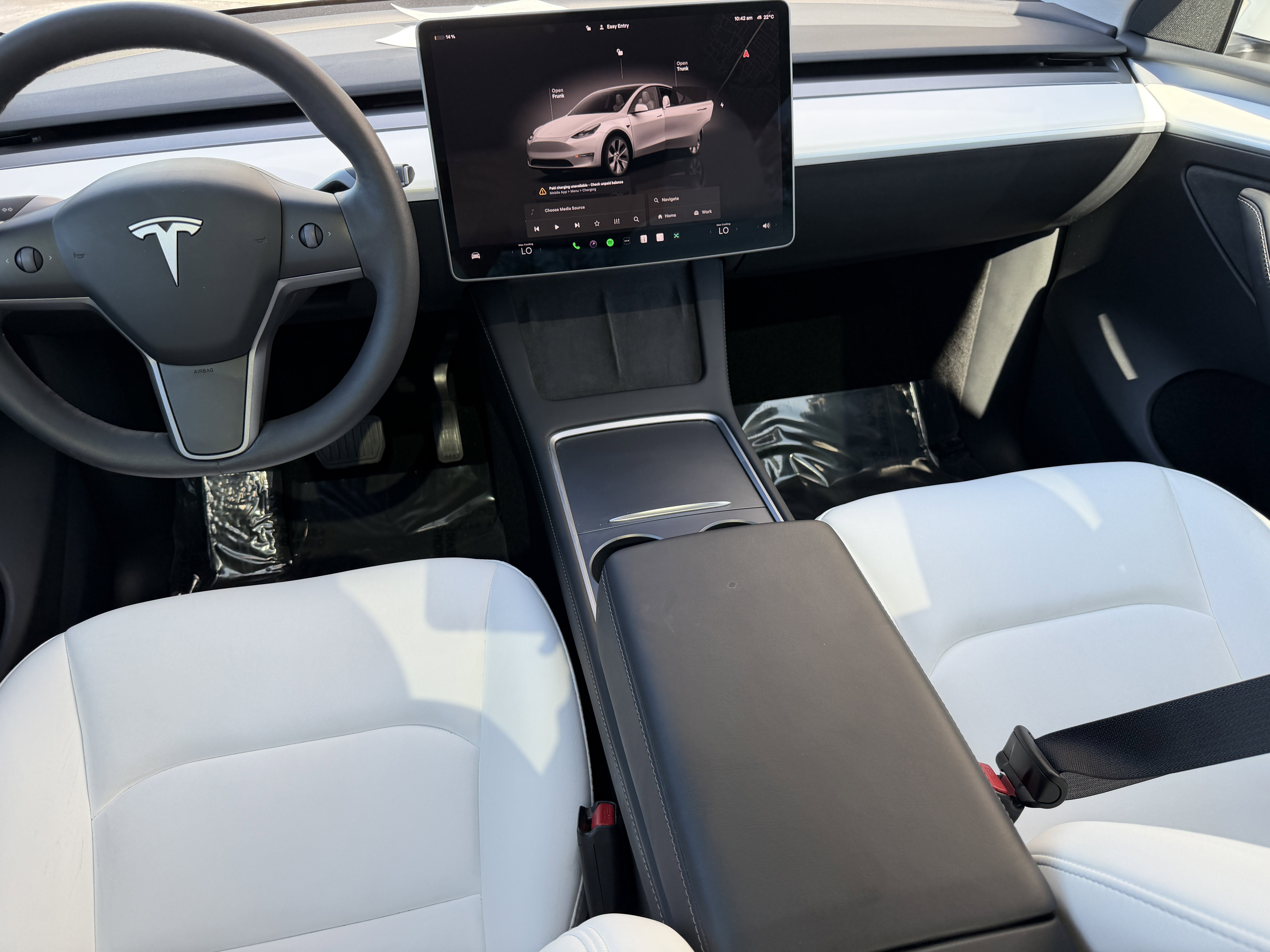 Used 2023 Tesla Model Y Long Range image 19