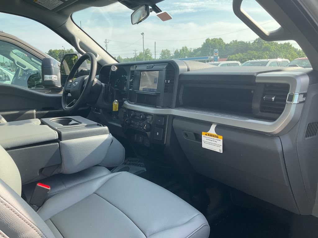 New 2026 Ford F350 XL AWD/4WD image 11