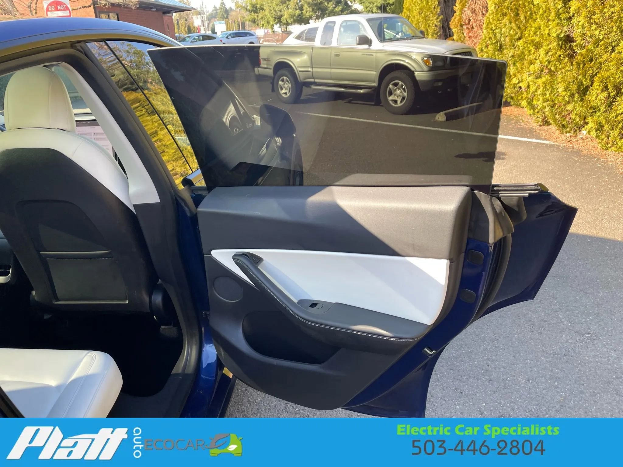 Used 2020 Tesla Model Y Long Range image 43