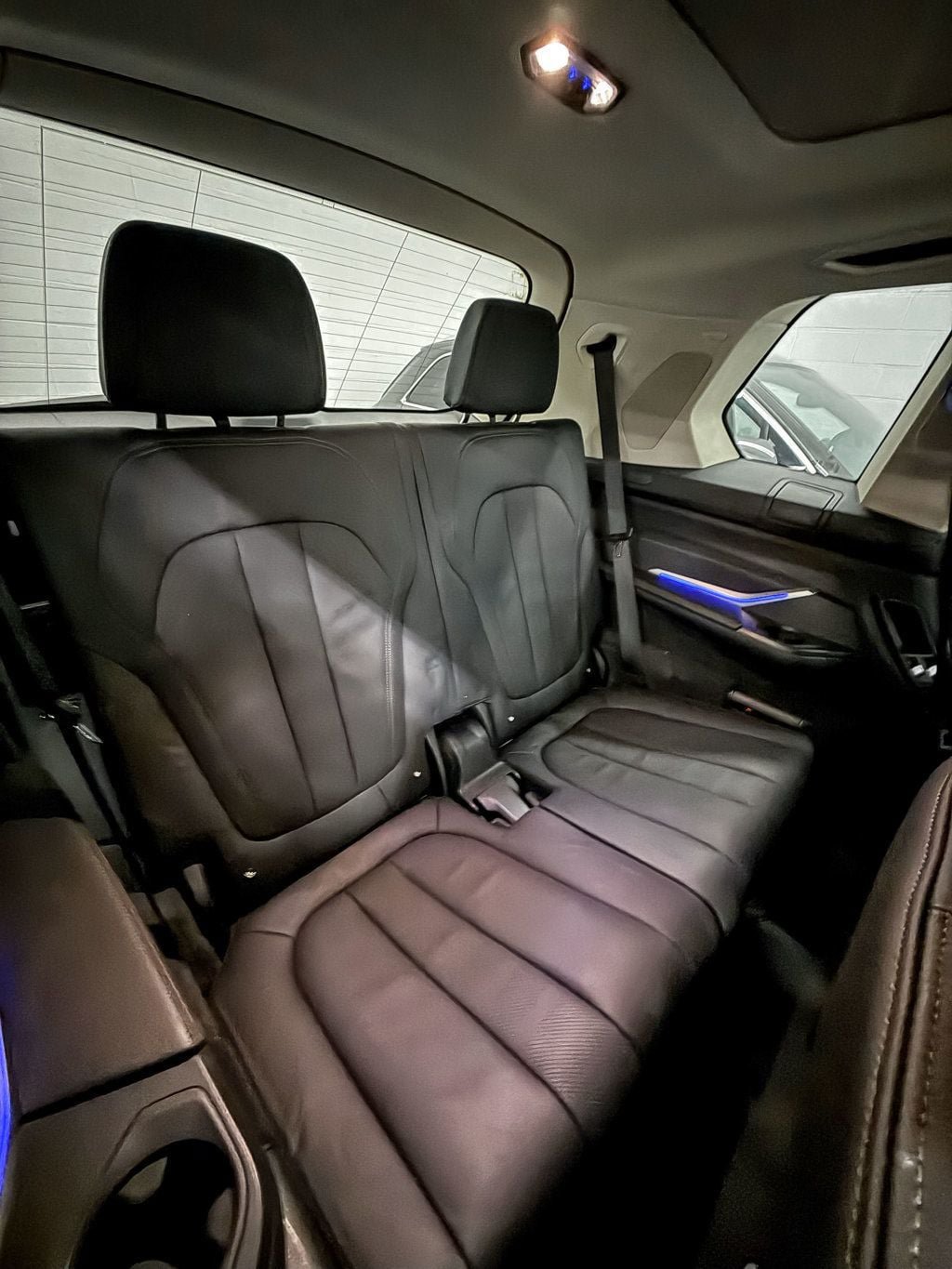 Used 2020 BMW X7 xDrive40i w/ Premium Package AWD/4WD image 15