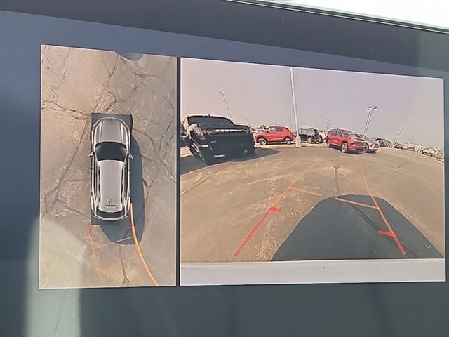 New 2025 Buick Envision Sport Touring image 15