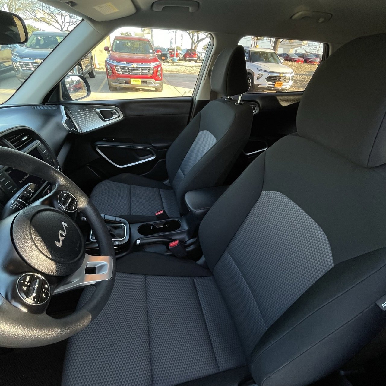 Used 2024 Kia Soul LX w/ Option Group 015 image 20