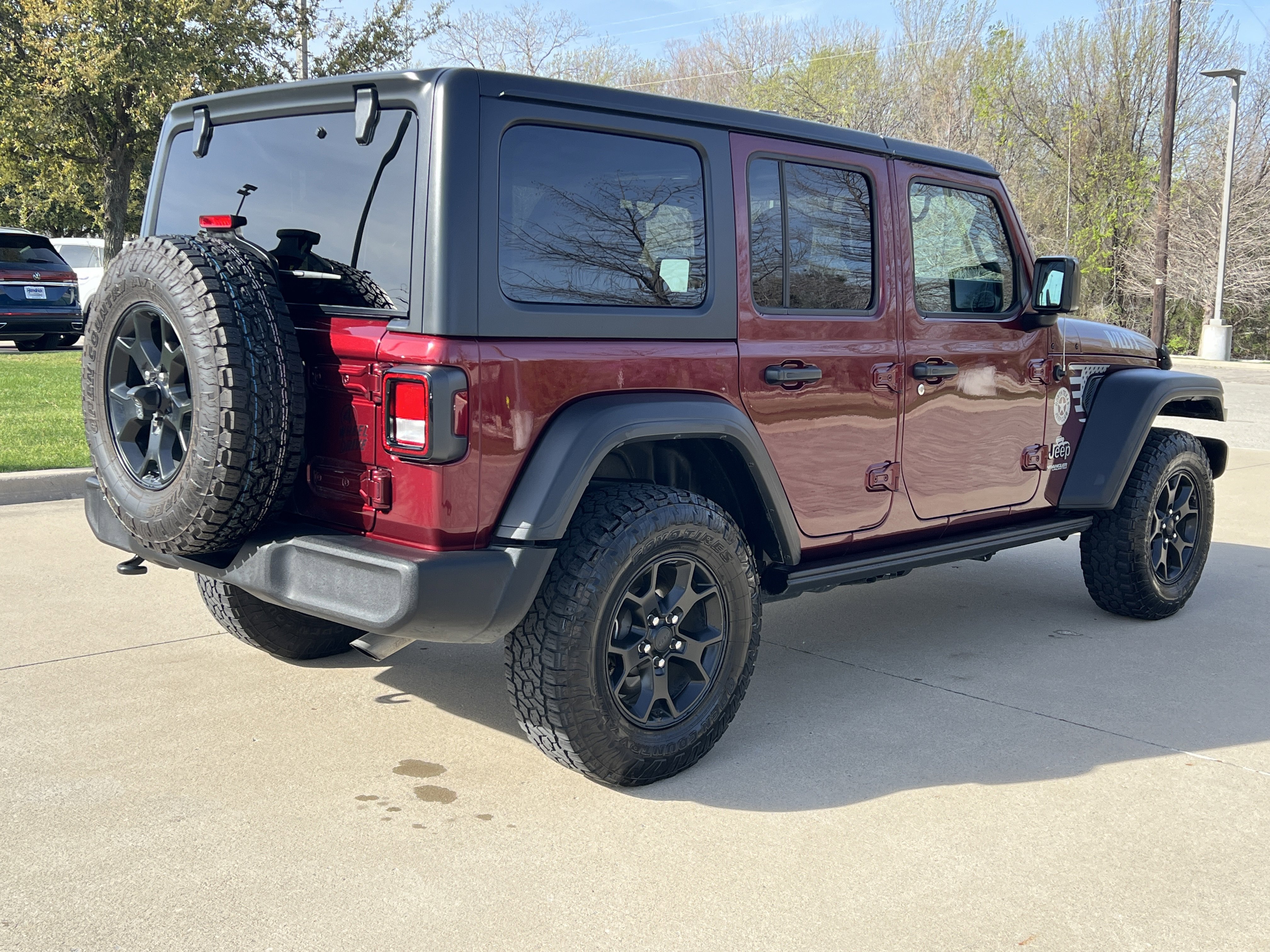 Used 2021 Jeep Wrangler Unlimited Willys image 10