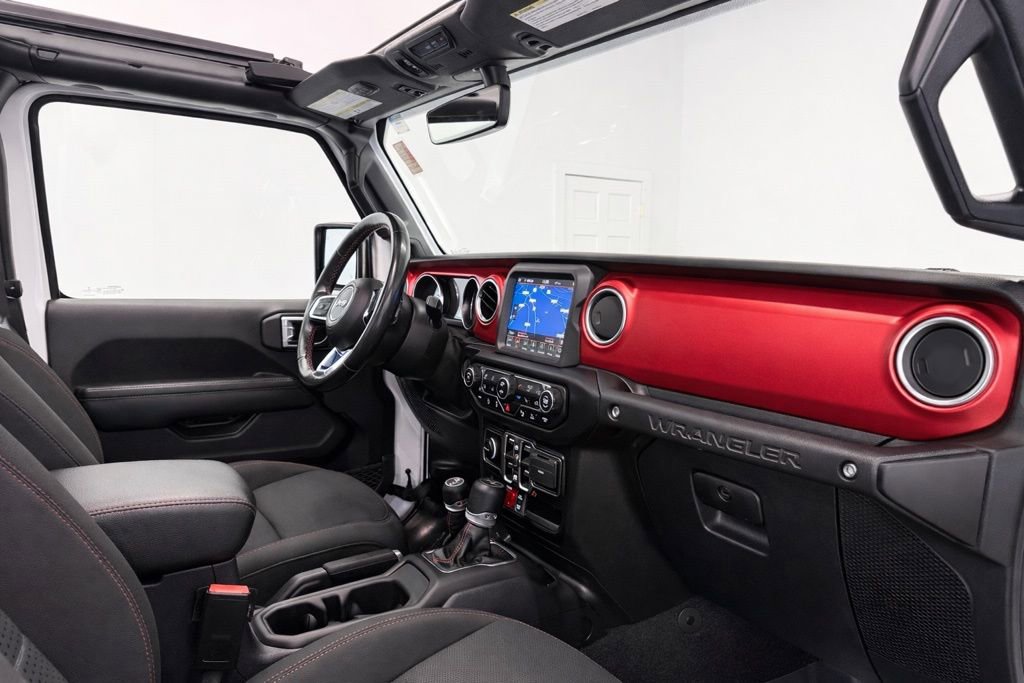 Used 2021 Jeep Wrangler Unlimited Rubicon w/ Xtreme Recon 35" Tire Package image 12