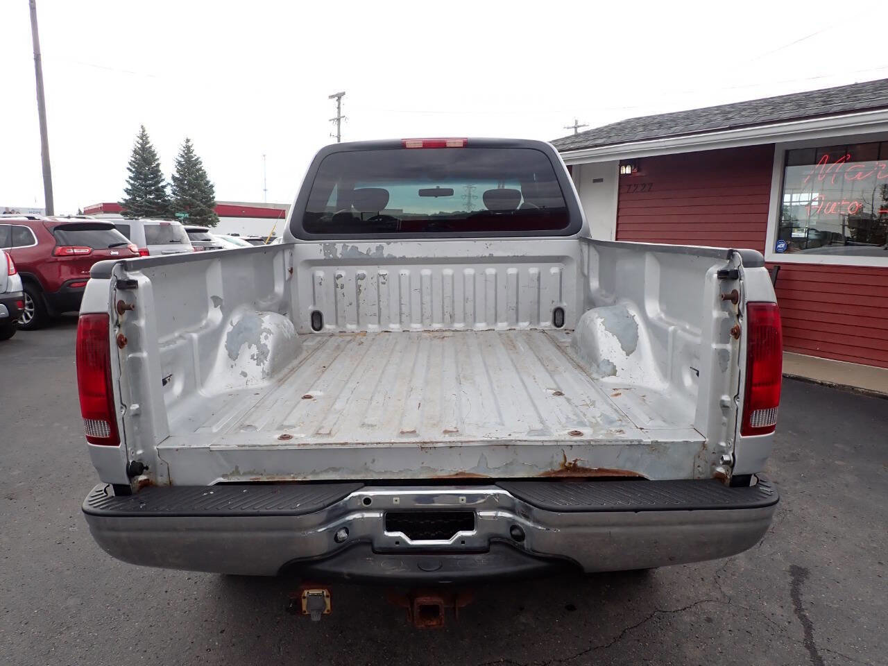 Used 2002 Ford F150 XLT AWD/4WD image 5