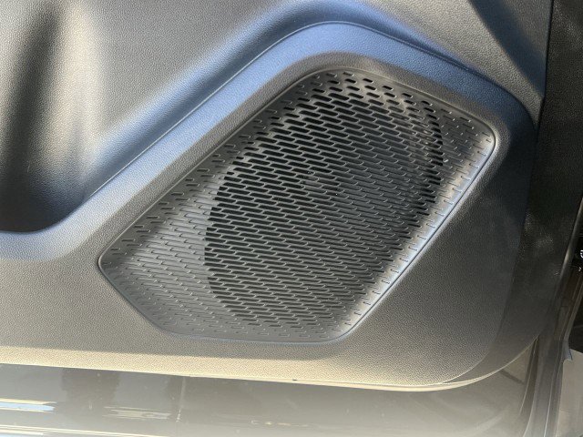 Used 2025 Chevrolet Equinox EV LT w/ Convenience Package image 23