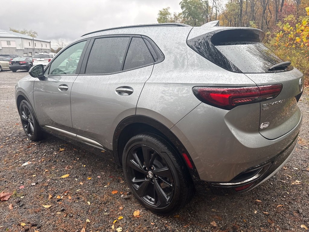 Used 2023 Buick Envision Preferred w/ Sport Touring Package image 7