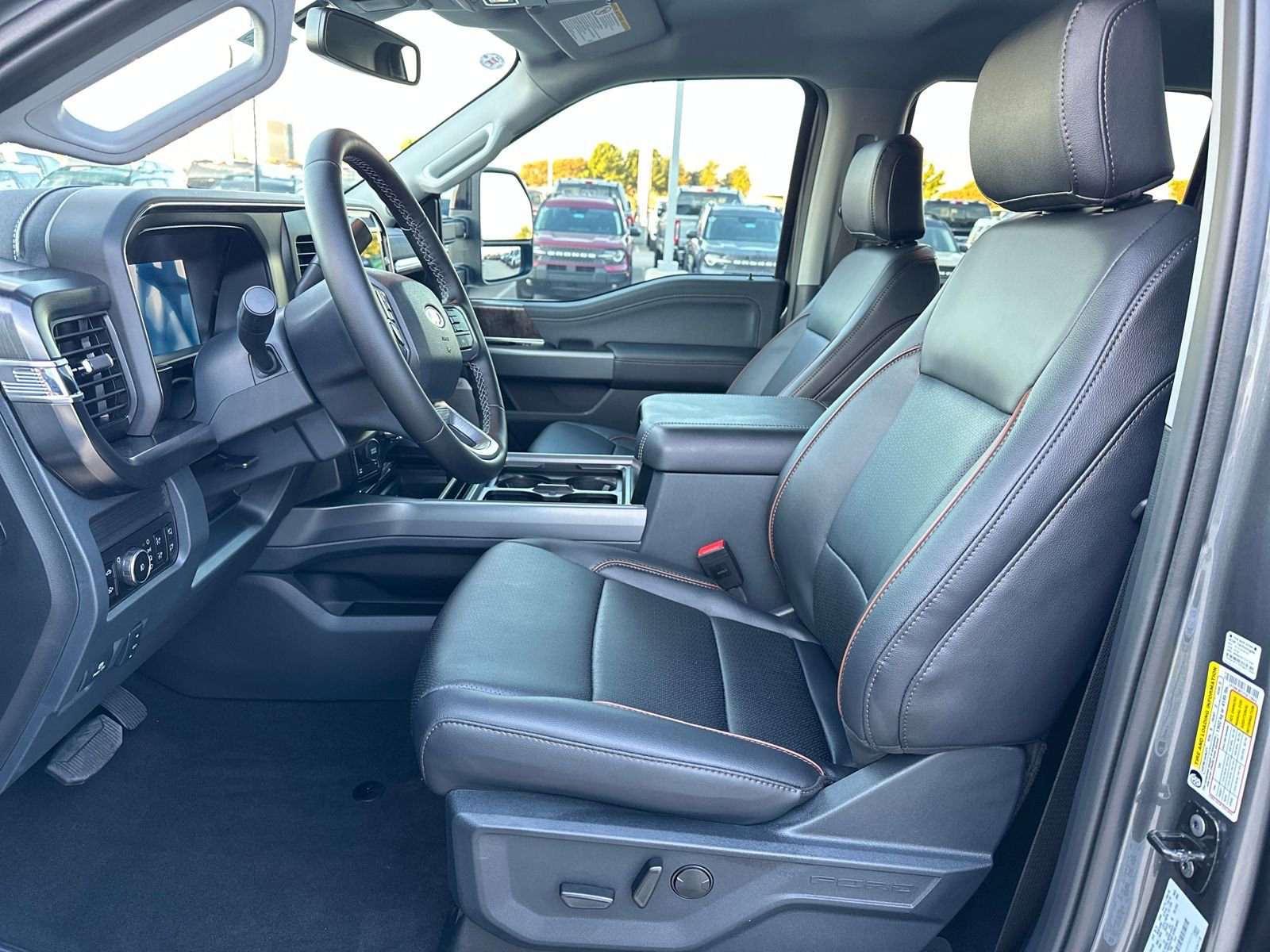 New 2026 Ford F350 Lariat w/ Lariat Premium Package image 9