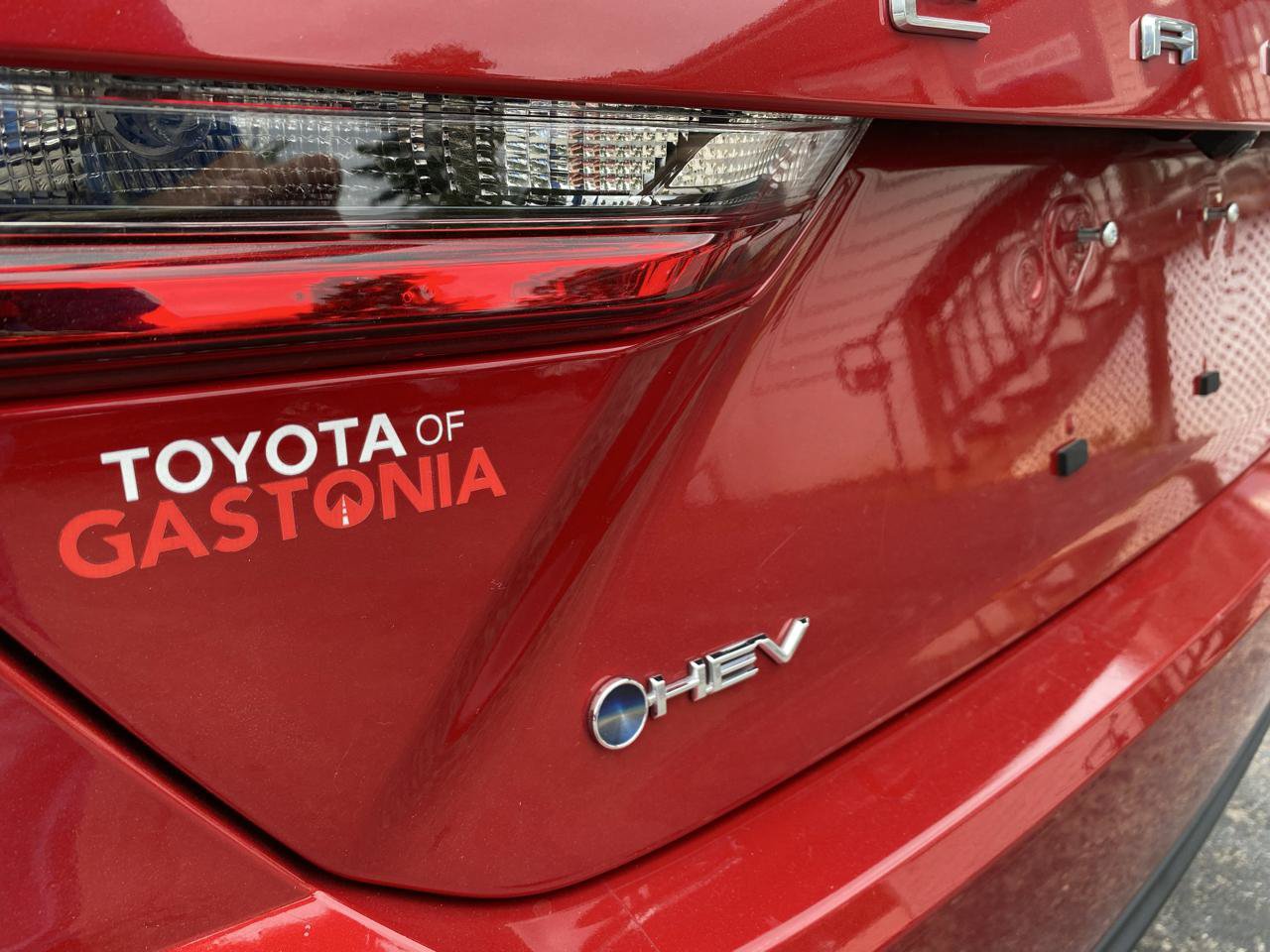 Used 2025 Toyota Camry LE w/ Convenience Package FWD image 10