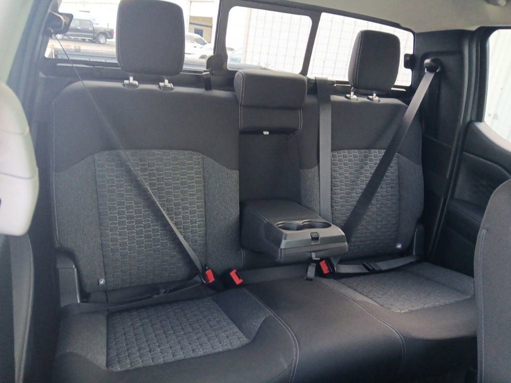 Used 2025 Ford Ranger XLT w/ Equipment Group 301A High AWD/4WD image 31