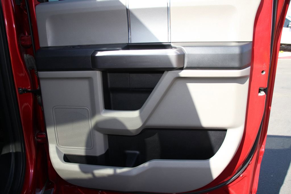 Certified 2021 Ford F250 XLT w/ XLT Premium Package AWD/4WD image 25