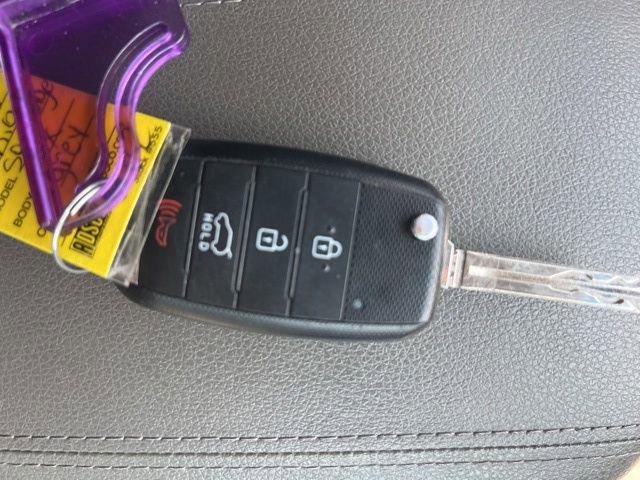 Used 2015 Kia Sportage LX AWD/4WD image 32