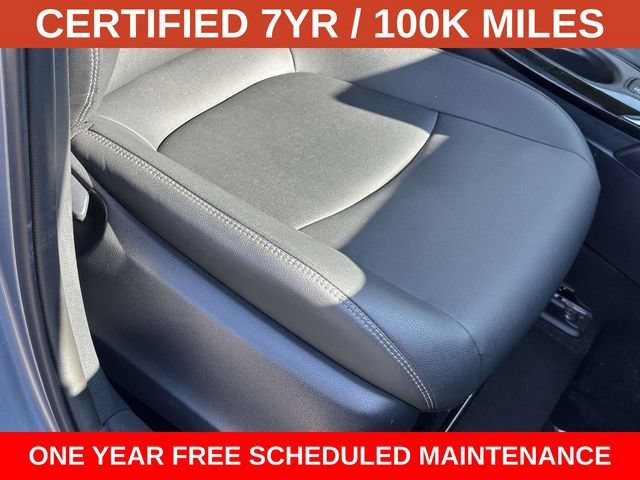 Used 2022 Toyota Corolla Cross XLE w/ Convenience Package AWD/4WD image 10