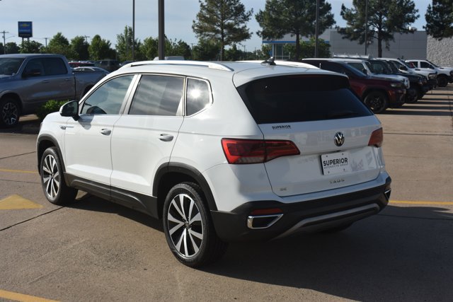 Used 2024 Volkswagen Taos SE FWD image 8