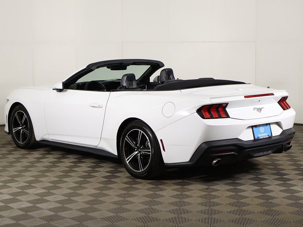 Used 2024 Ford Mustang Premium RWD image 10