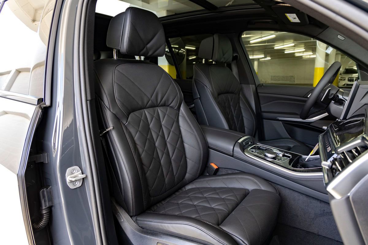 New 2026 BMW X5 xDrive50e image 34
