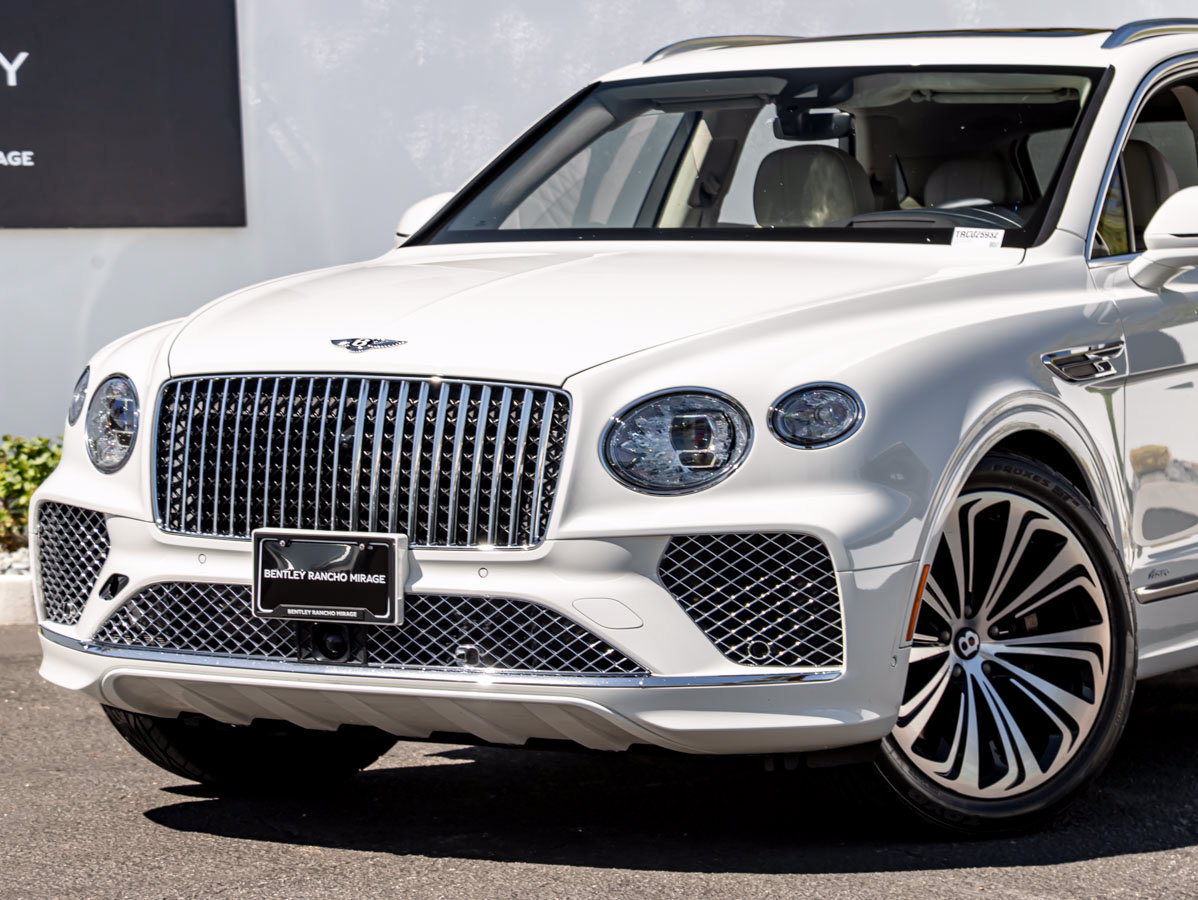 Certified 2024 Bentley Bentayga AWD/4WD image 8