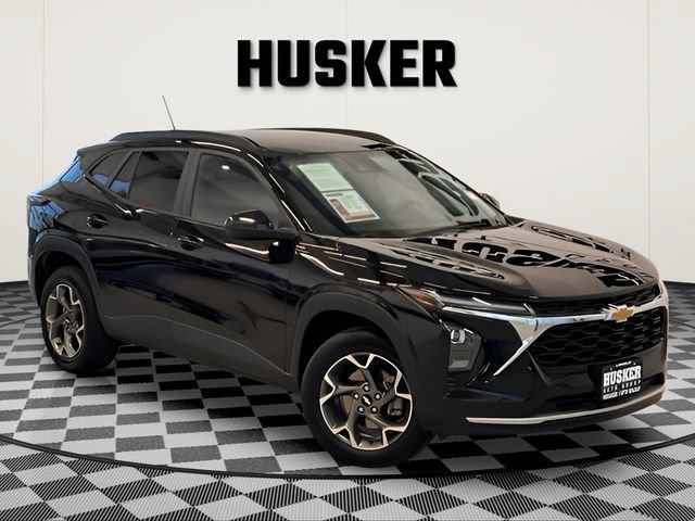 Certified 2025 Chevrolet Trax LT