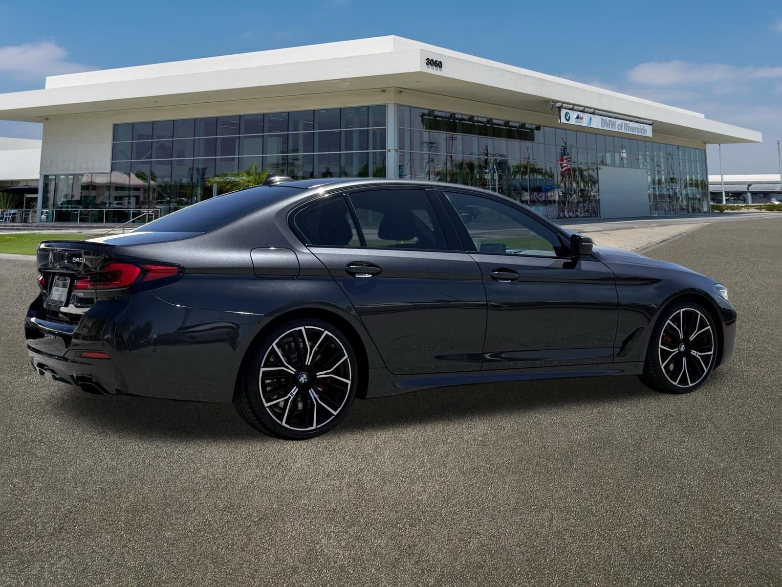 Certified 2023 BMW 540i w/ M Sport Package RWD image 11