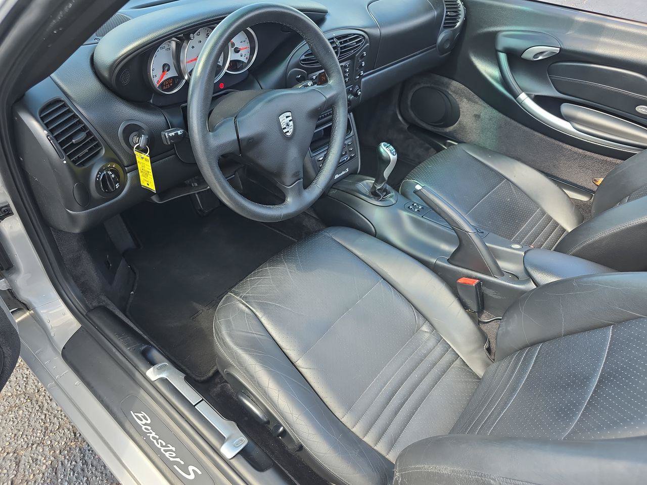 Used 2000 Porsche Boxster S RWD image 4