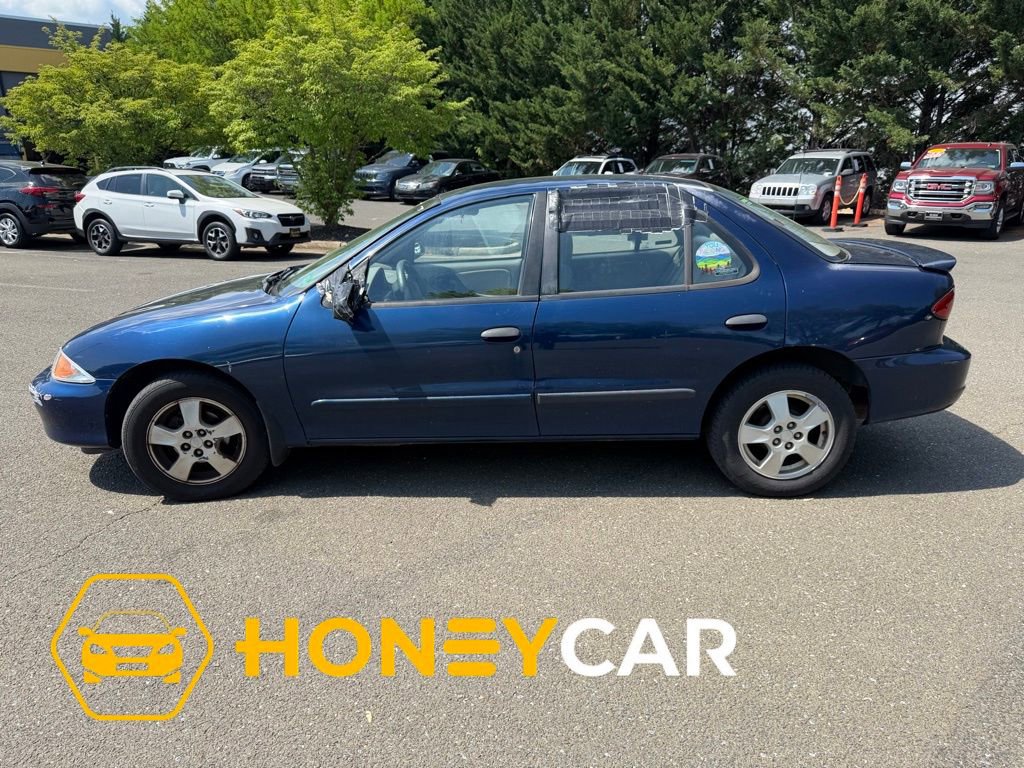 Used 2001 Chevrolet Cavalier LS w/ Preferred Equipment Group 2 FWD image 1