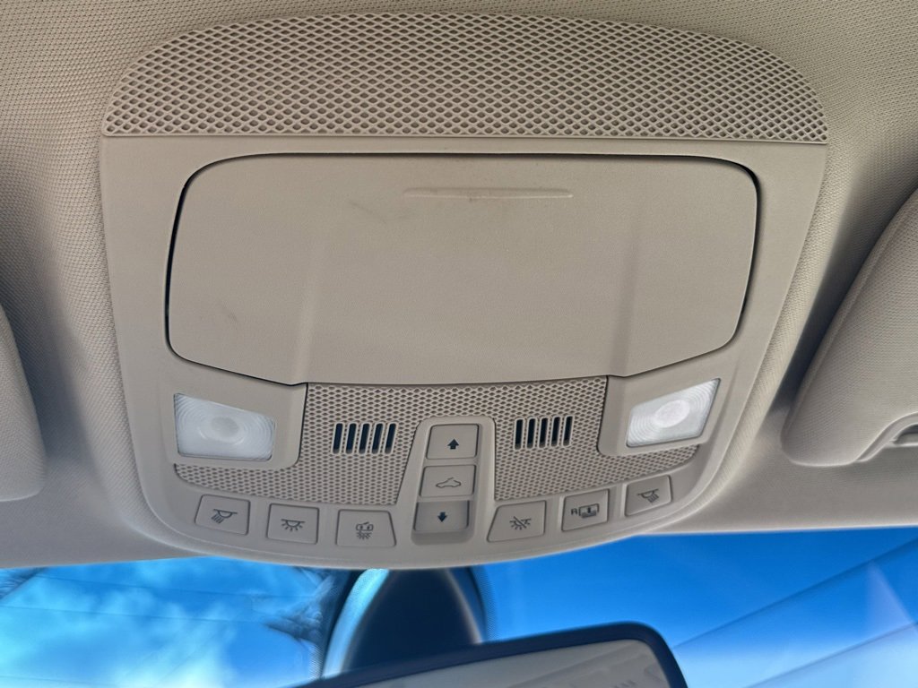 Used 2020 Lincoln MKZ Reserve w/ Elements Package image 27