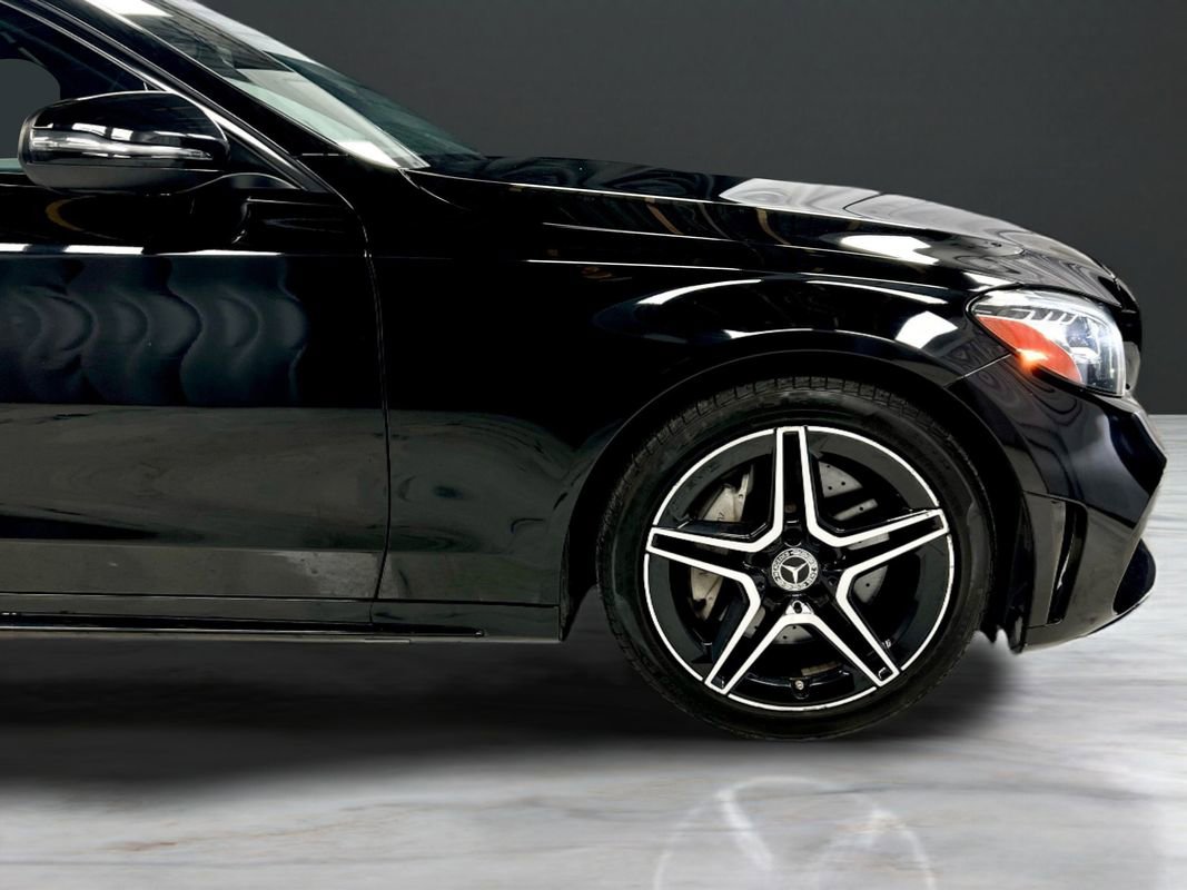 Used 2019 Mercedes-Benz C 300 4MATIC Sedan image 13