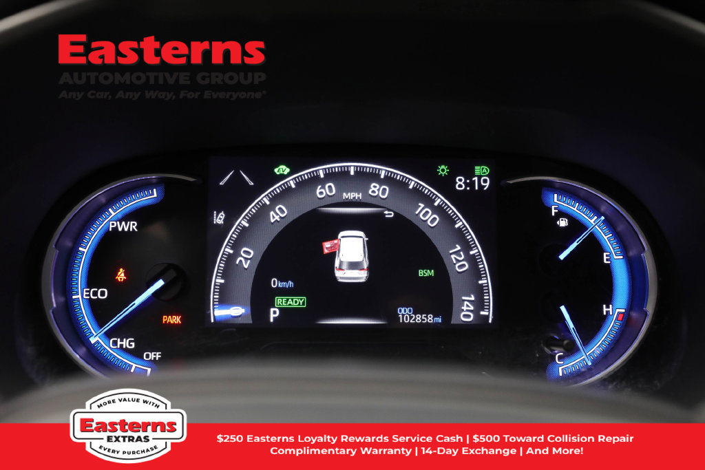 Used 2024 Toyota RAV4 XLE AWD/4WD image 18