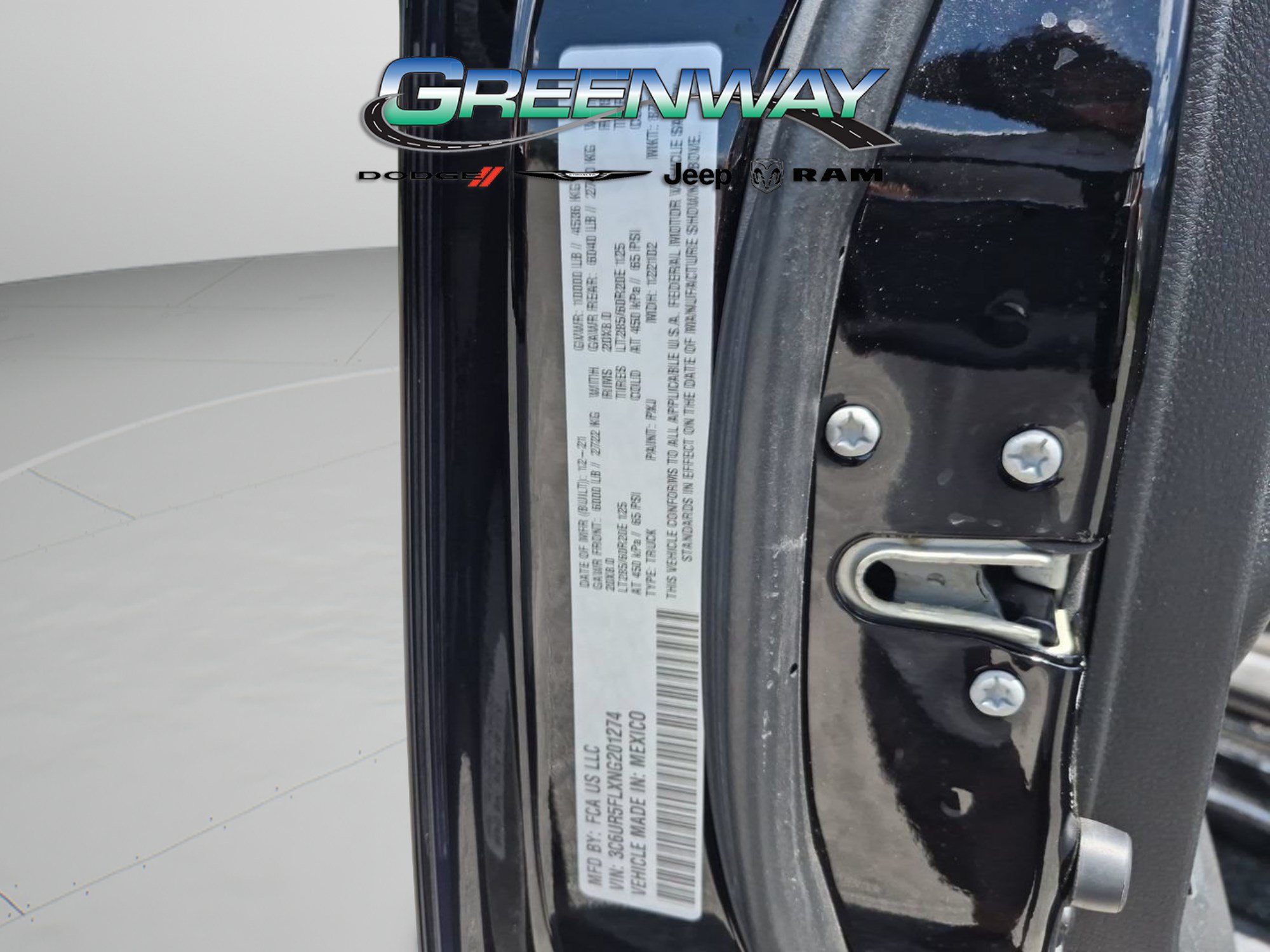 Used 2022 RAM 2500 Laramie w/ Night Edition AWD/4WD image 28