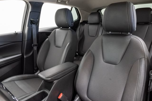 Used 2025 Buick Encore GX Preferred FWD image 9