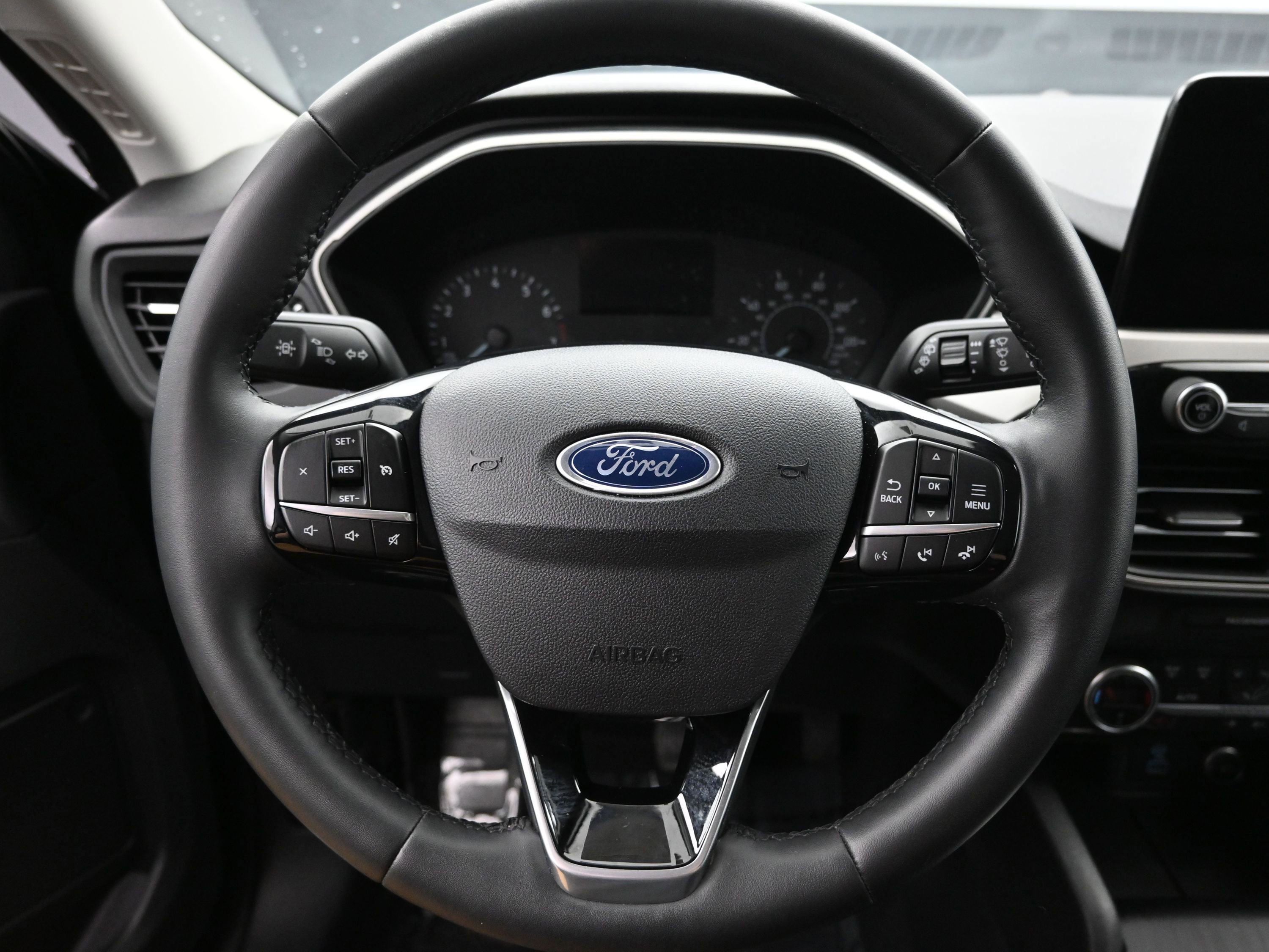 Used 2021 Ford Escape SEL image 13