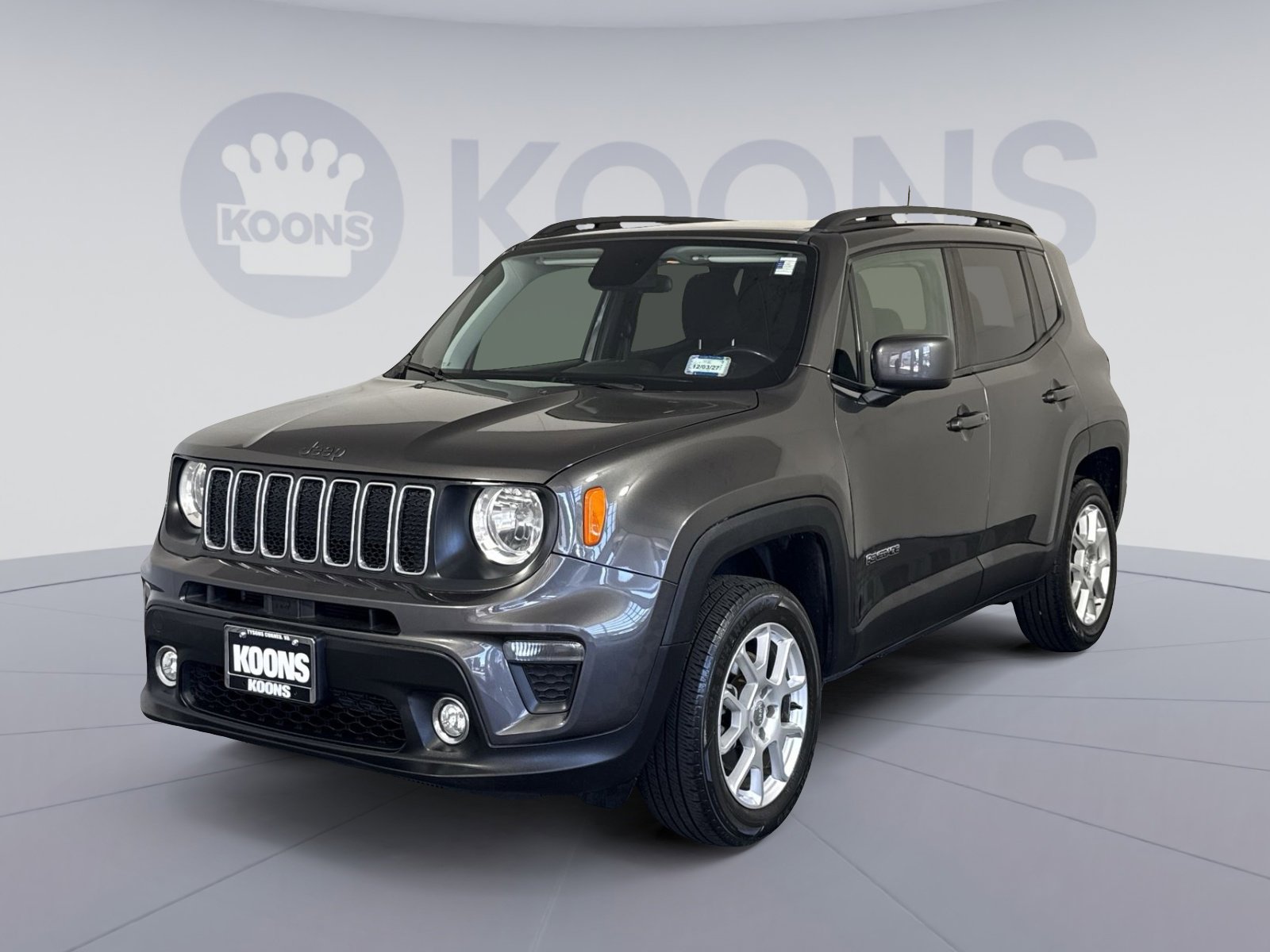 Used 2019 Jeep Renegade Latitude w/ UConnect 8.4 Nav Group