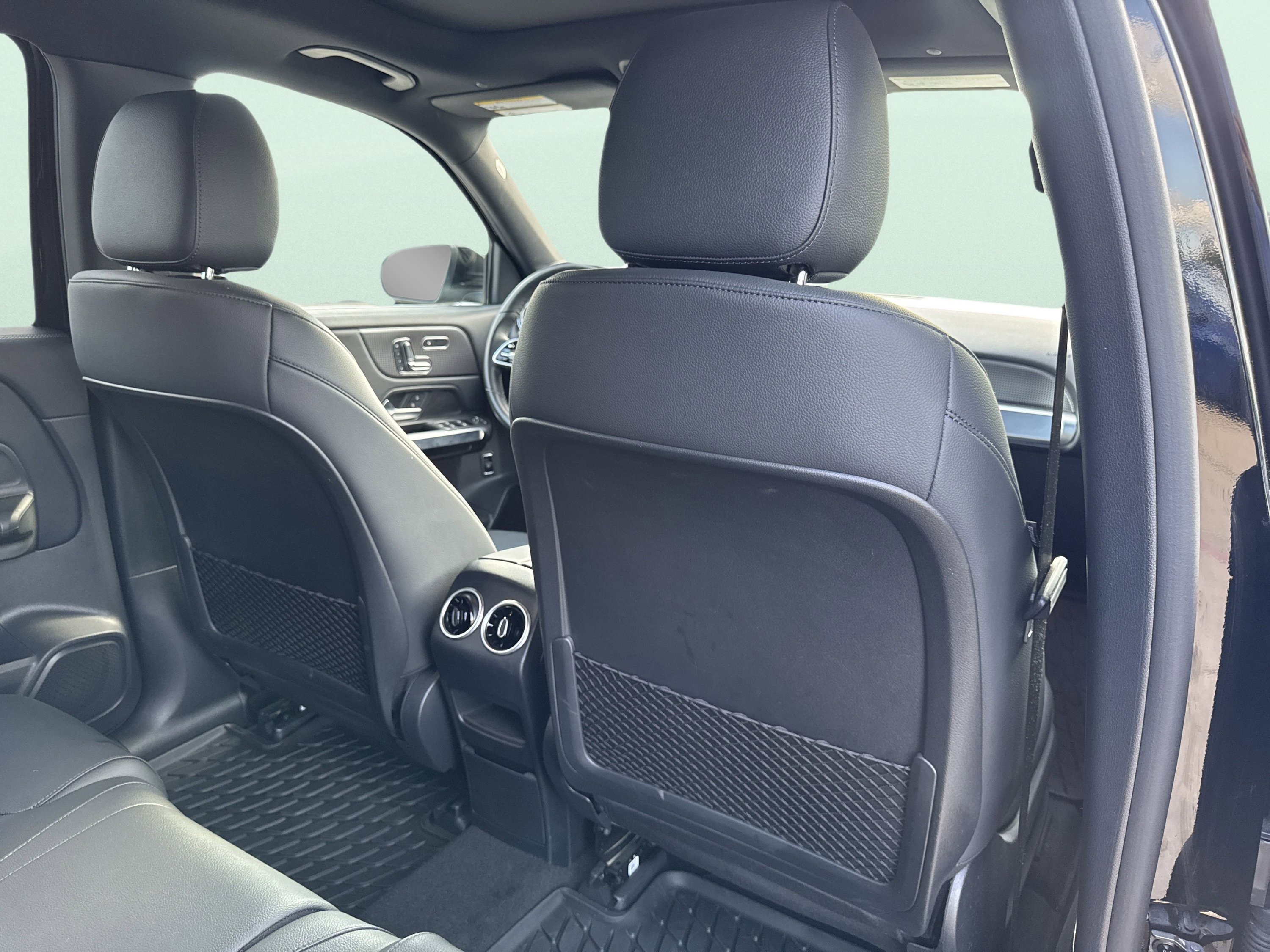 Used 2023 Mercedes-Benz EQB 350 4MATIC SUV w/ Exclusive Package image 49