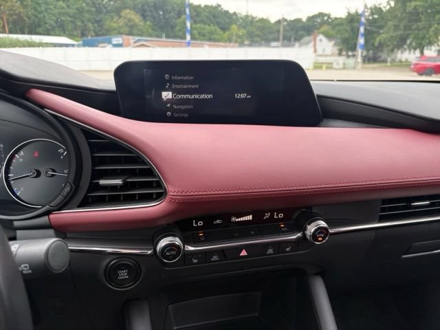 Used 2022 MAZDA MAZDA3 s FWD image 37