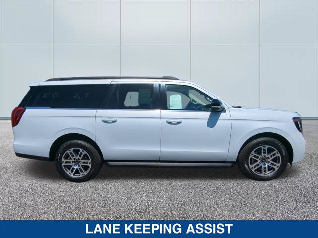 Used 2025 Ford Expedition Max Active AWD/4WD image 6