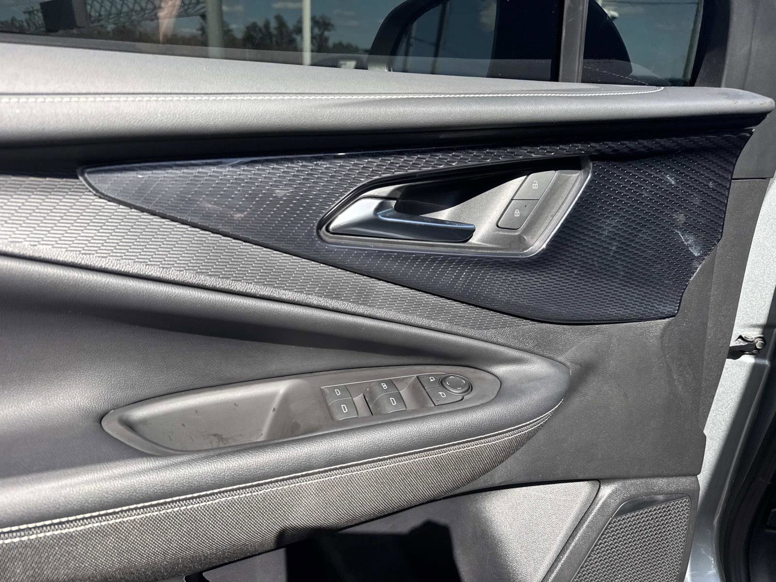 Used 2025 Chevrolet Blazer EV LT image 15