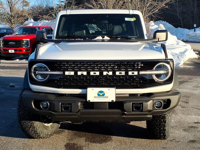 New 2025 Ford Bronco Badlands w/ Black Appearance Package image 2