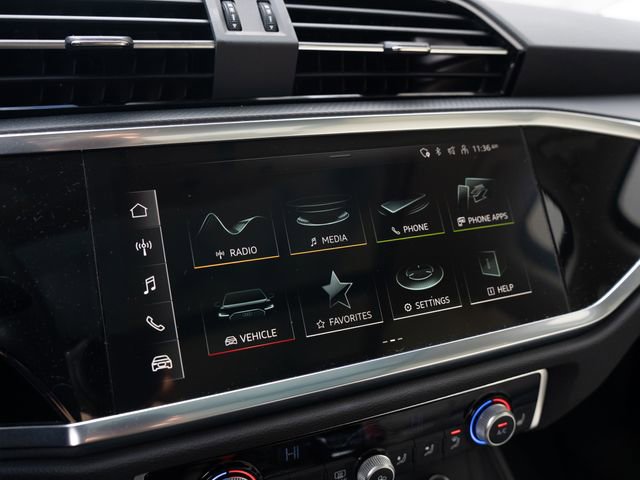 Used 2025 Audi Q3 2.0T Premium w/ Convenience Package image 25