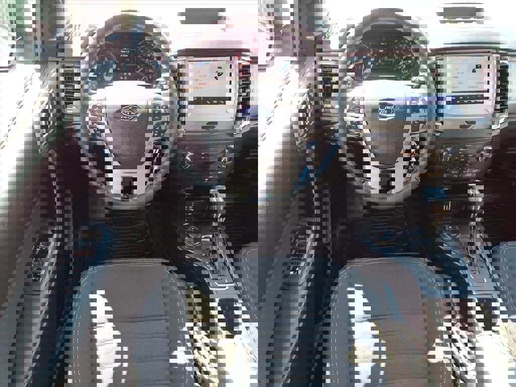 Used 2022 Ford Ranger XLT w/ Equipment Group 302A High image 11