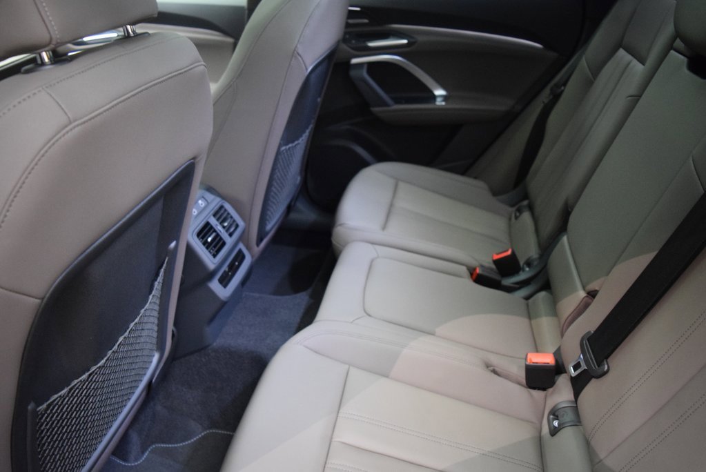 New 2025 Audi Q5 Premium Plus w/ Premium Plus image 5