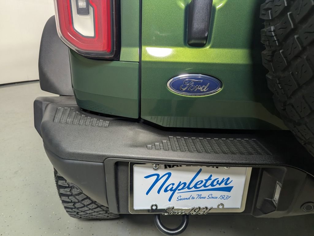 Used 2023 Ford Bronco Everglades AWD/4WD image 9