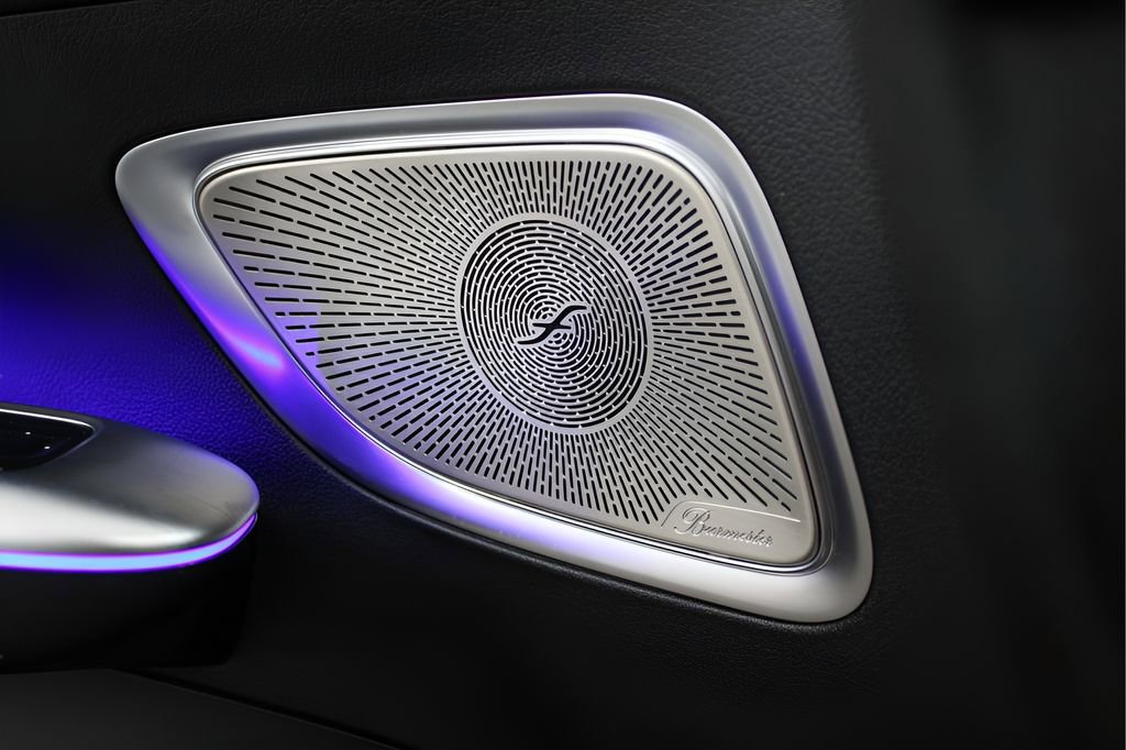 Used 2022 Mercedes-Benz C 300 Sedan image 39