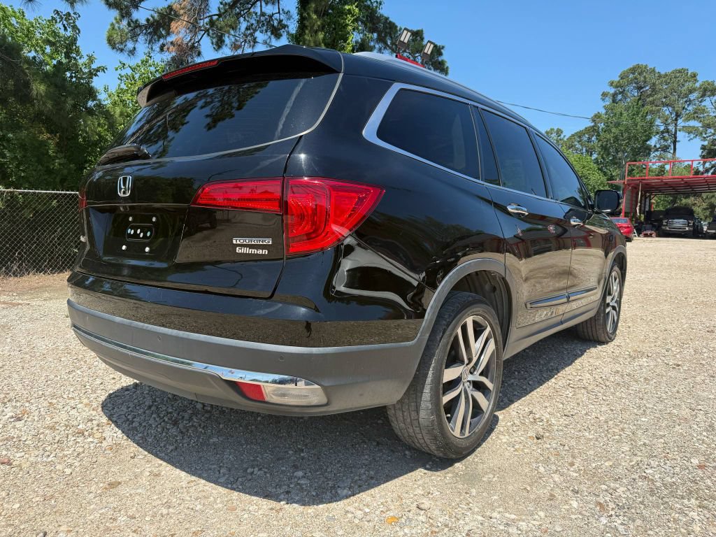 Used 2017 Honda Pilot Touring image 5