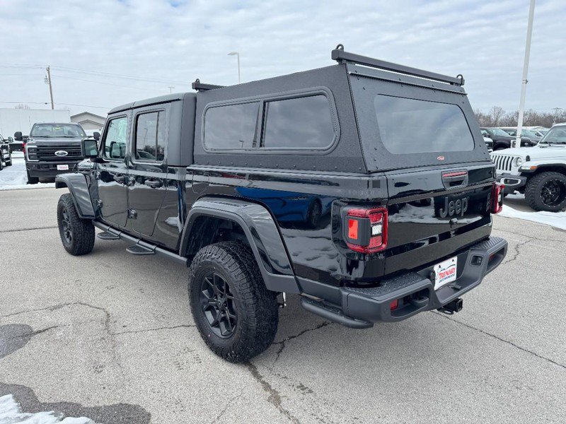 Used 2024 Jeep Gladiator Sport image 5