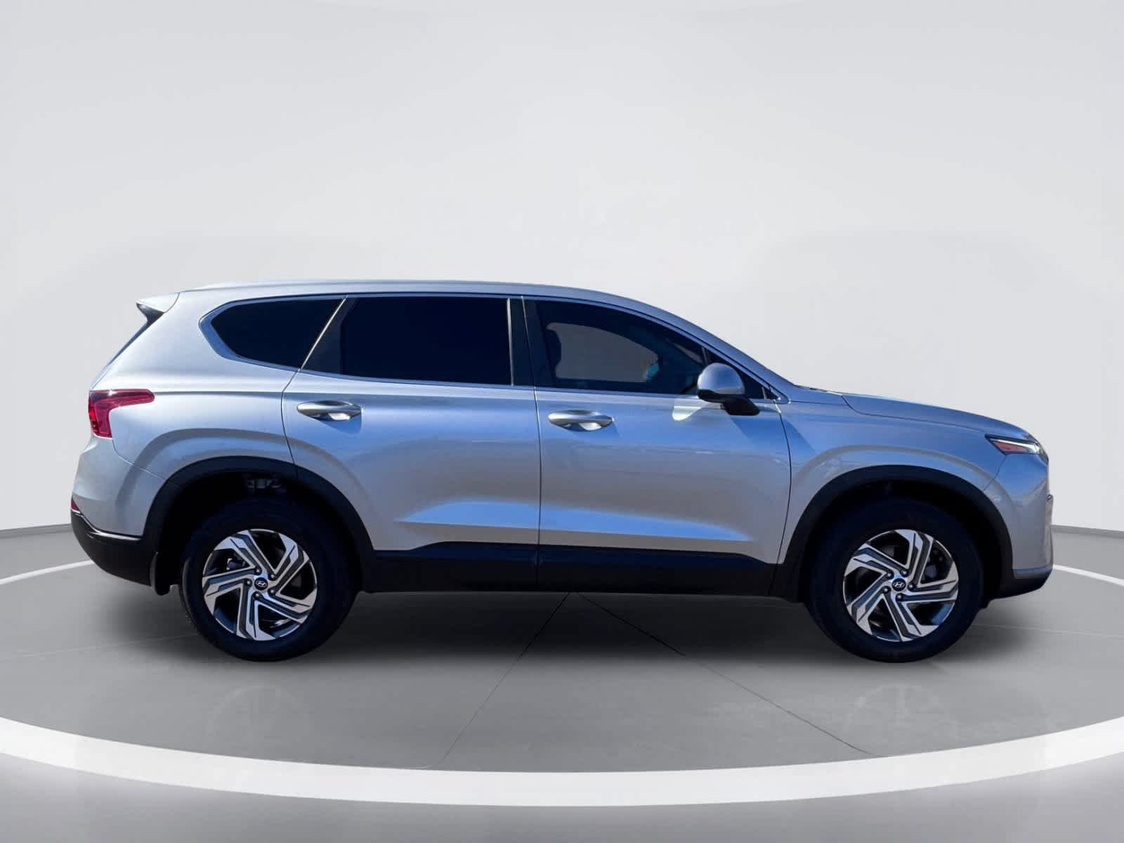 Used 2022 Hyundai Santa Fe SE AWD/4WD image 10