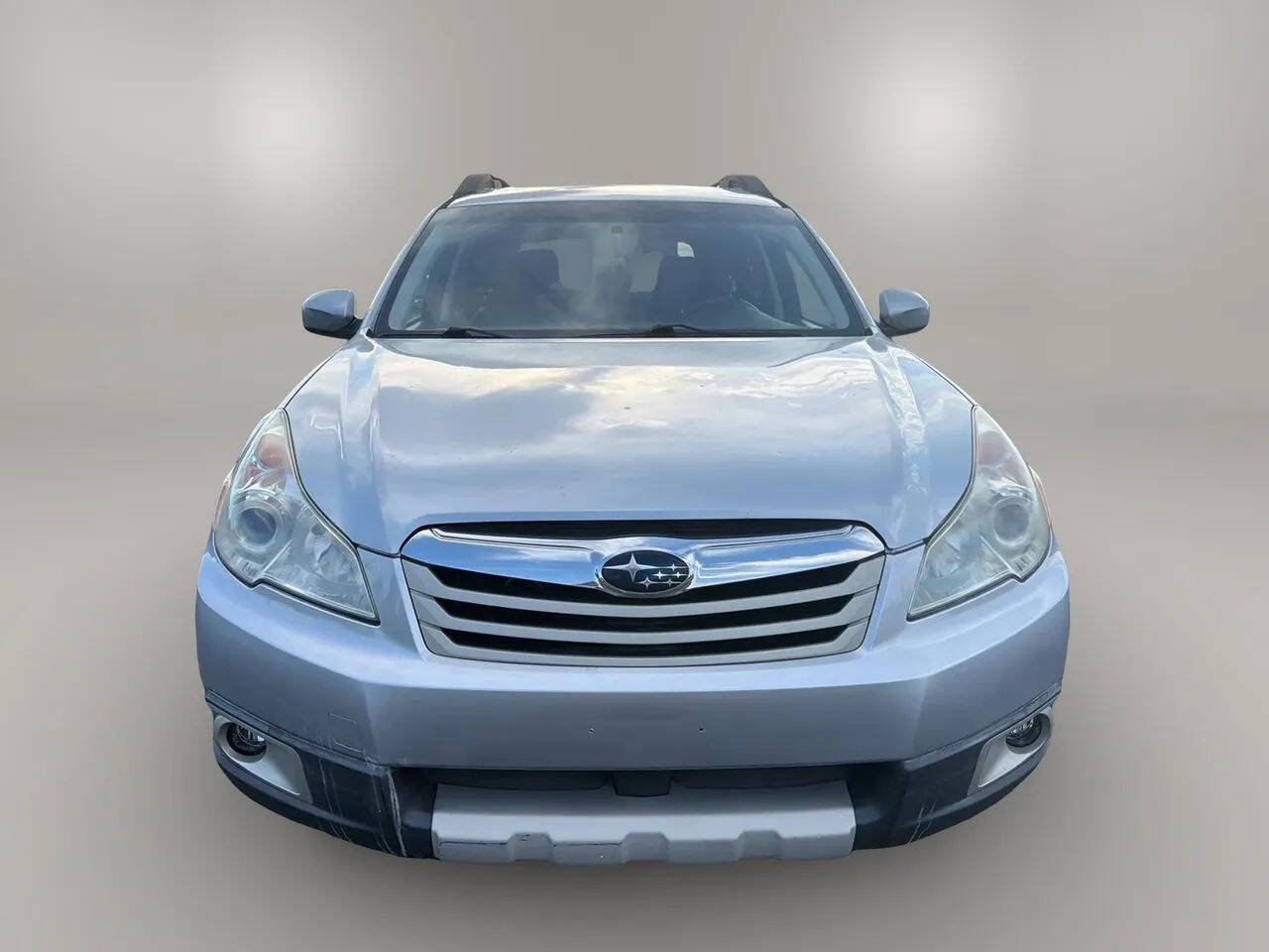 Used 2012 Subaru Outback 2.5i Limited w/ Moonroof Pkg AWD/4WD image 2