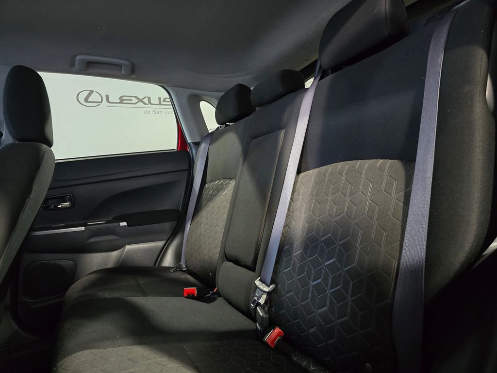Used 2021 Mitsubishi Outlander Sport SE FWD image 26